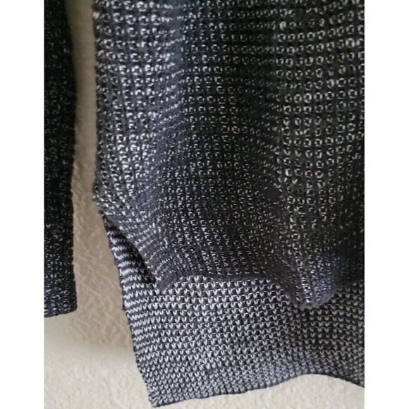 Eileen Fisher Linen Crochet V-neck  Hooded Pullover Top Size XS - Picture 4 of 8